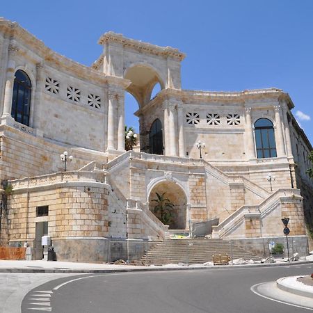 Eva Luxury Suite Cagliari Eksteriør bilde