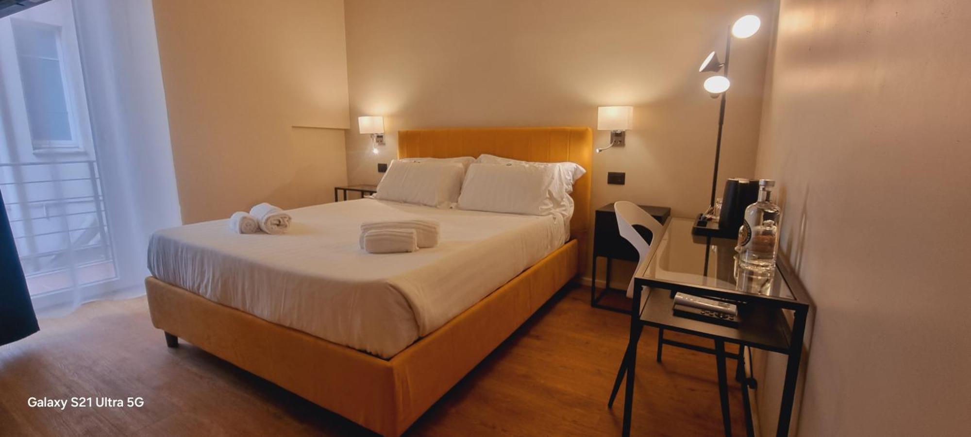 Eva Luxury Suite Cagliari Eksteriør bilde